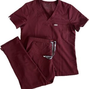 FIGS Technical Collection scrubs